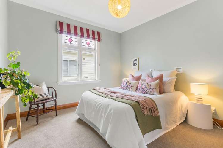 4 Collier Avenue Karori_10