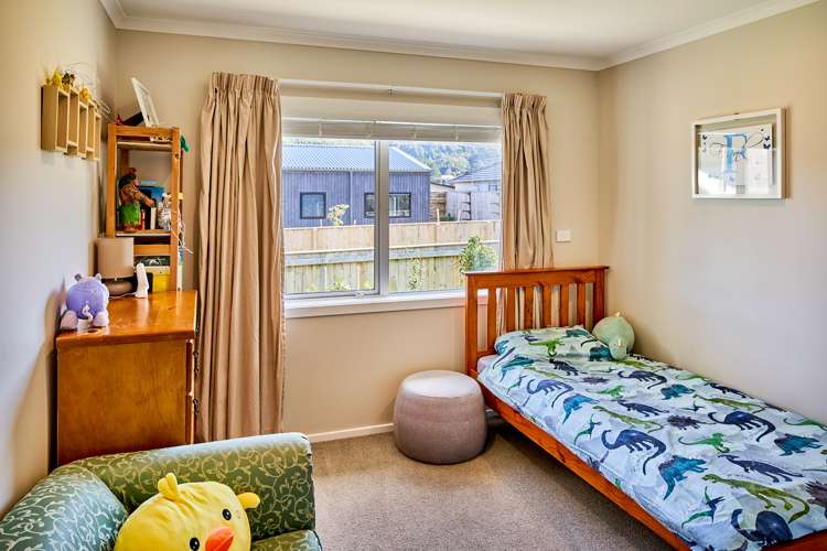 5 Jack Vaughan Grove Wainuiomata_10