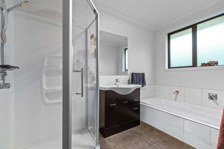 2b Law Crescent Horotiu_11