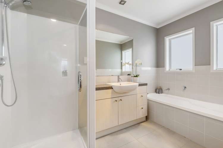 7 Harwich Court Gulf Harbour_11