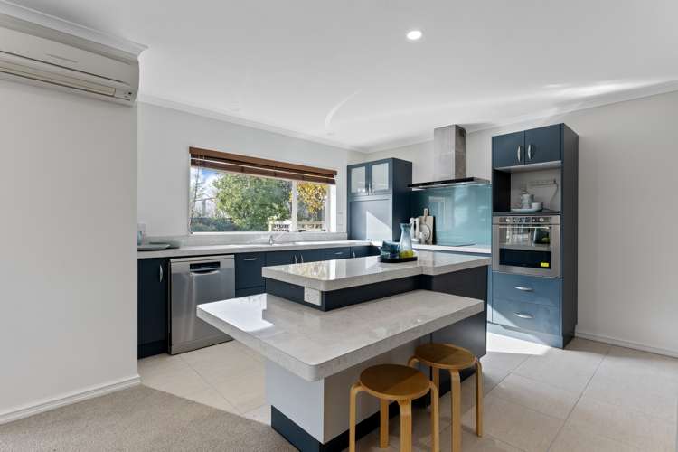 6 Daniel Place Kelvin Grove_9