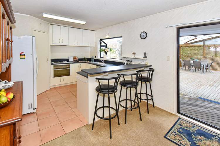 7 Deodar Place Totara Heights_21