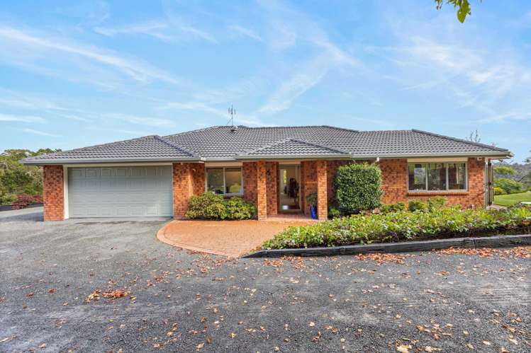1152A East Coast Road Redvale_4