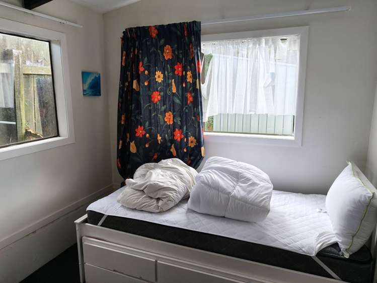 83 Norfolk Crescent Otaki Beach_7