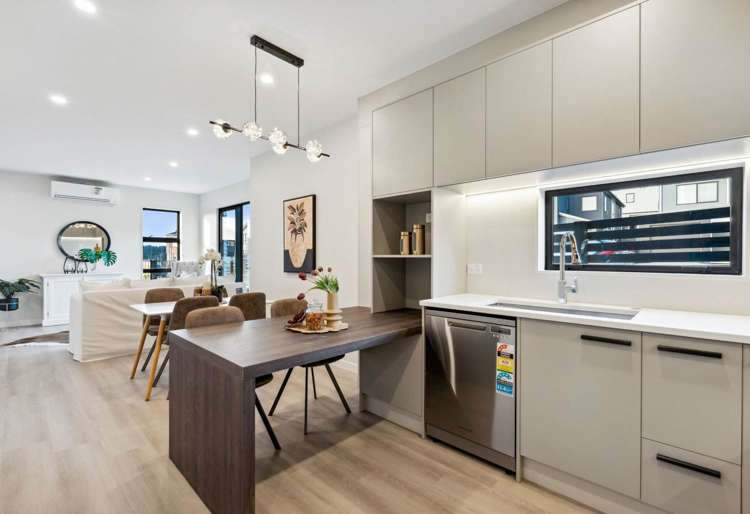 5/9 Bronzewater Drive Silverdale_9