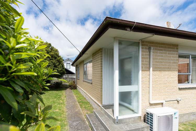 1/35 Parkvale Road Karori_10