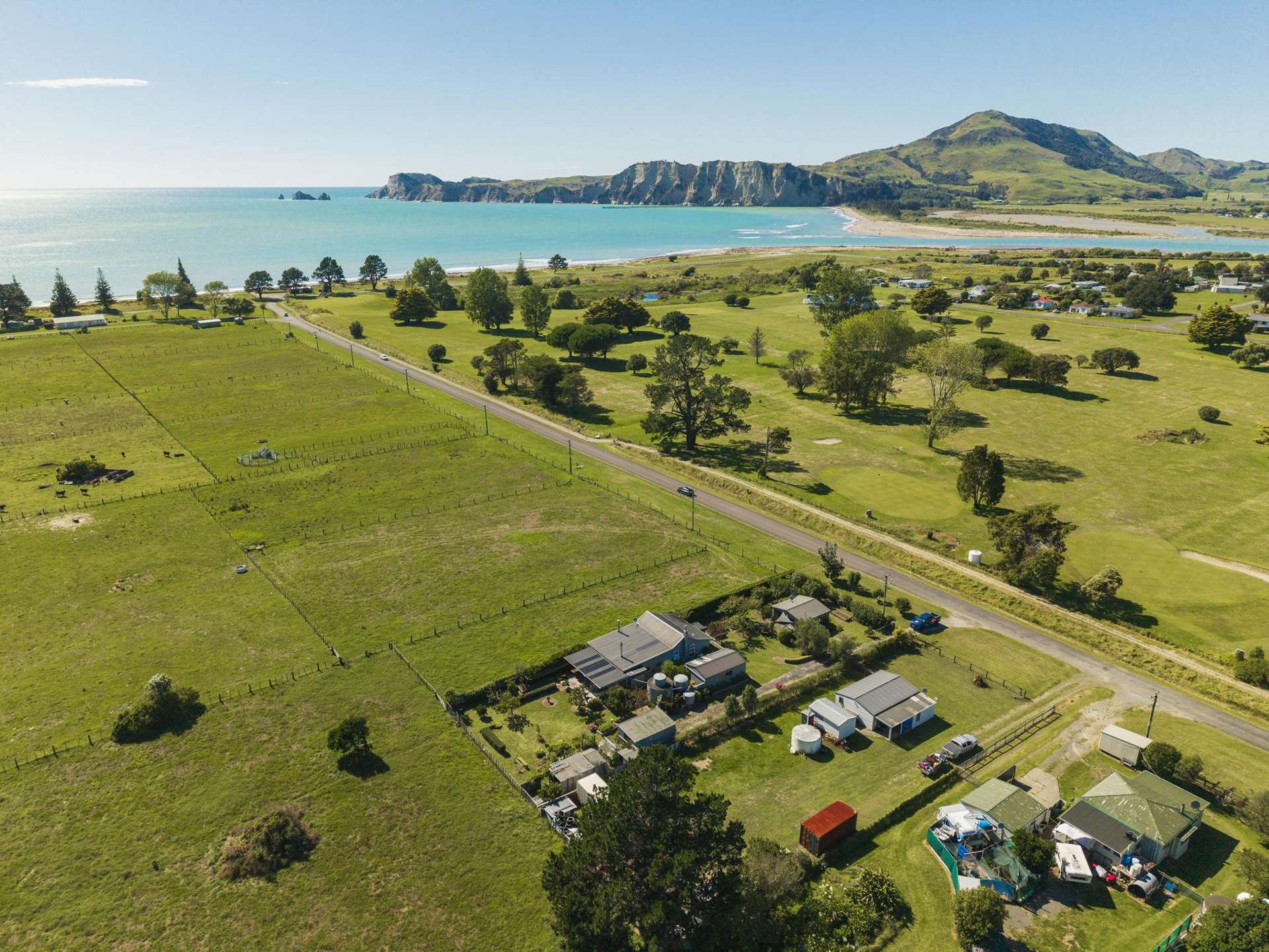 1 Forster Street Tolaga Bay_0