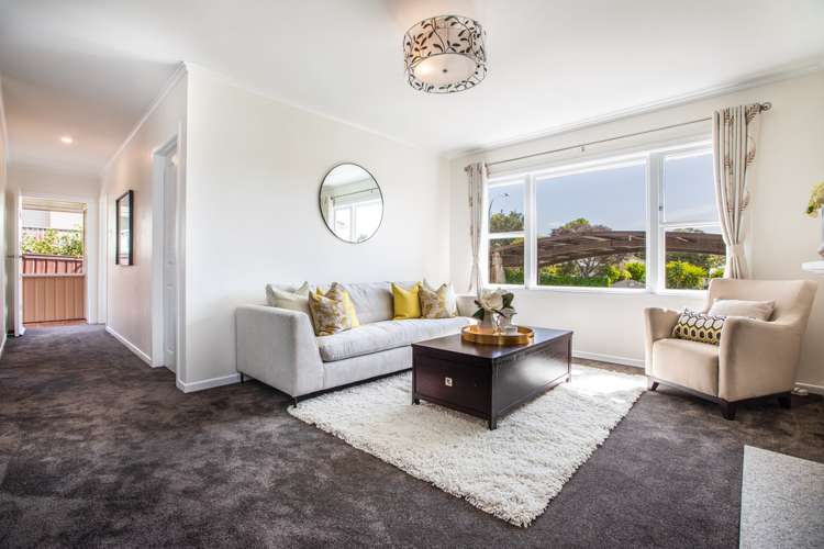 7 Gill Avenue Te Atatu Peninsula_10