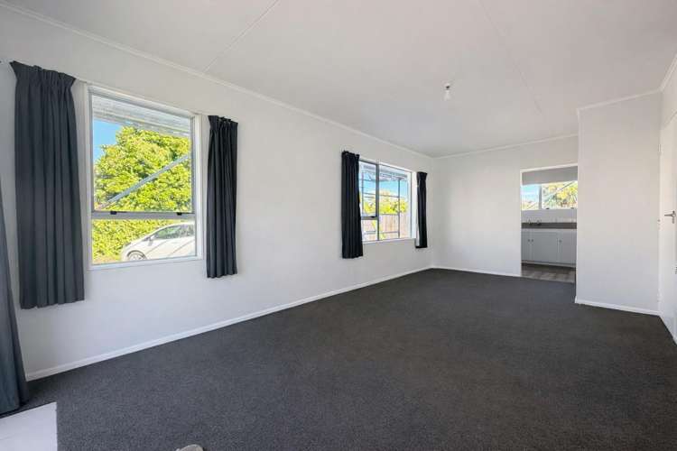  1/46 Awamutu Grove Waiwhetu_2