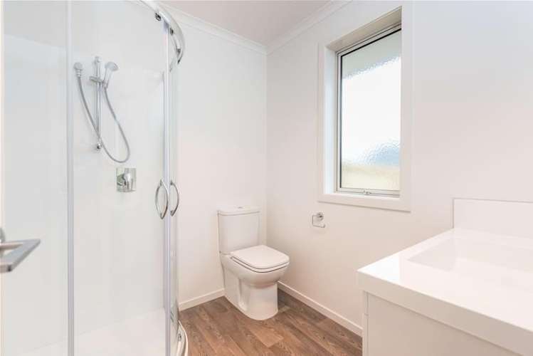 165 Ballintoy Park Drive Welcome Bay_12