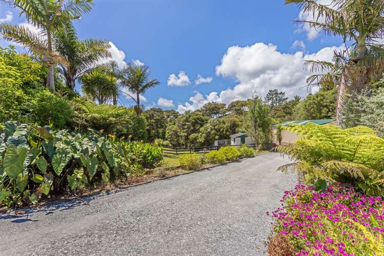 100 Windmill Drive Wainui_12