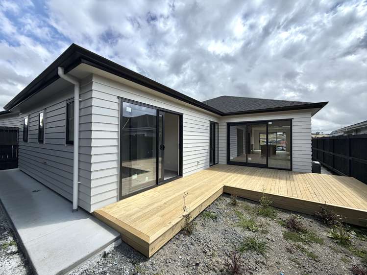 23 Tukutata Crescent Milldale_4