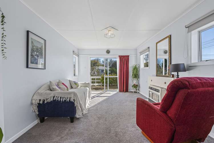 2 Turakina Street Merrilands_2