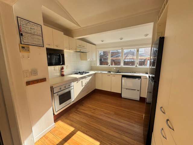 4A Rewiti Ave Takapuna_3