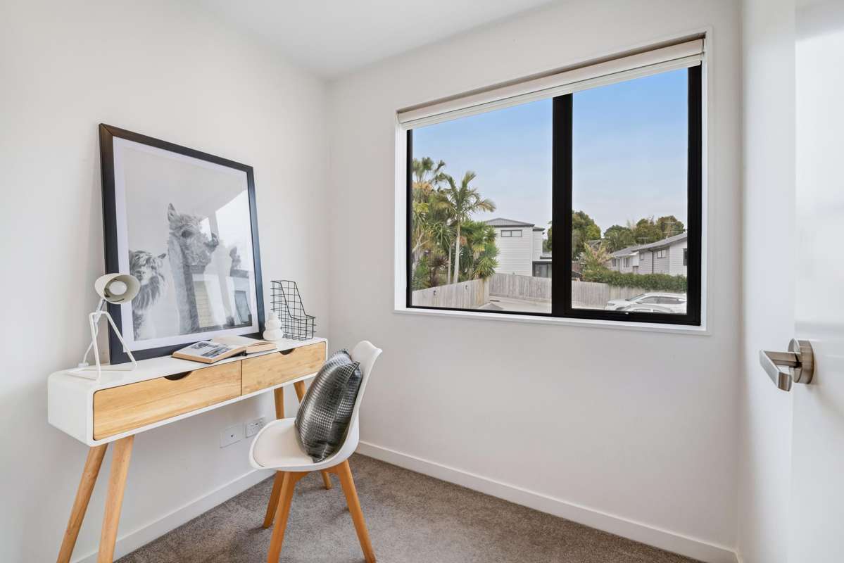4/22 Spinella Drive_2