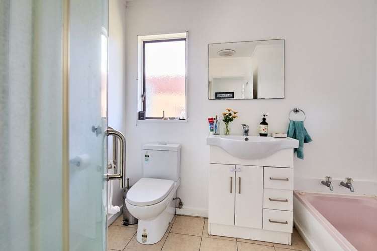 1A Pearce Crescent Taita_8