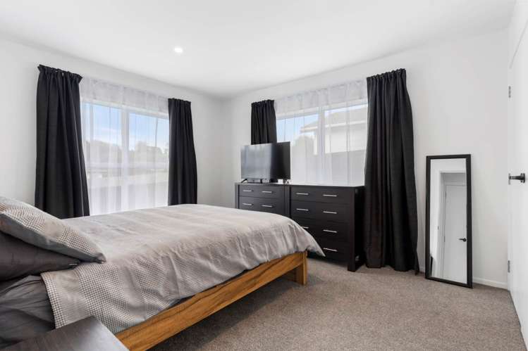 13 Broadfield Street Massey_11