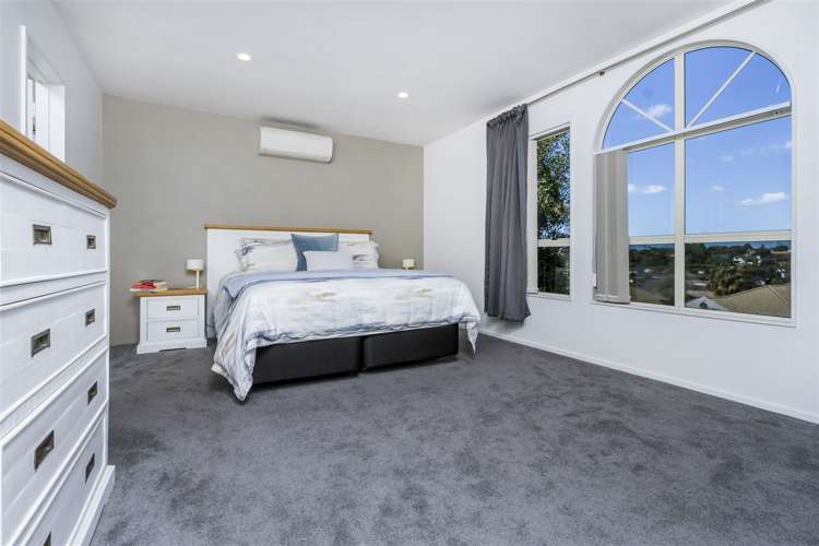 14 Caversham Drive Torbay_7