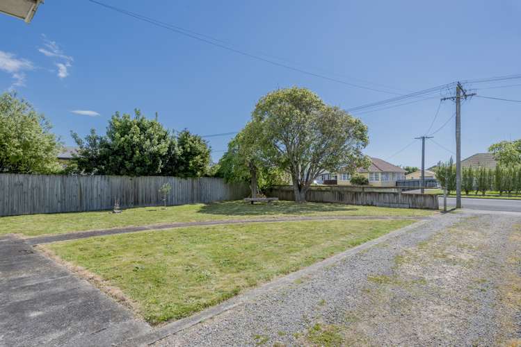 6 Queenwood Road Levin_14