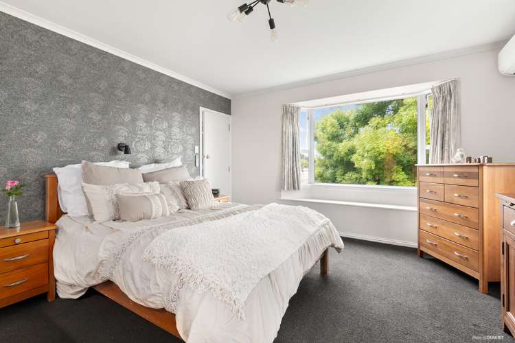 17 Queenwood Avenue Queenwood_8