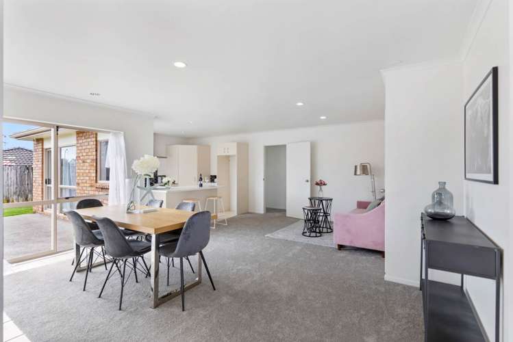 51 Nicholas Gibbons Drive Clendon Park_6