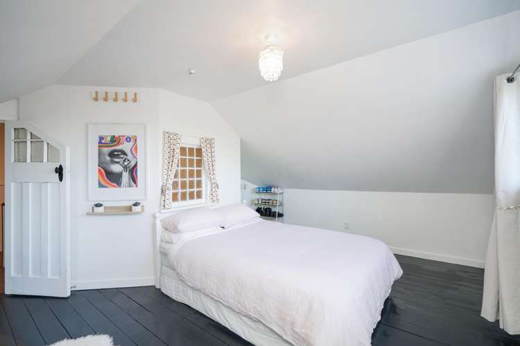 25 Burrows Street Bluff_24