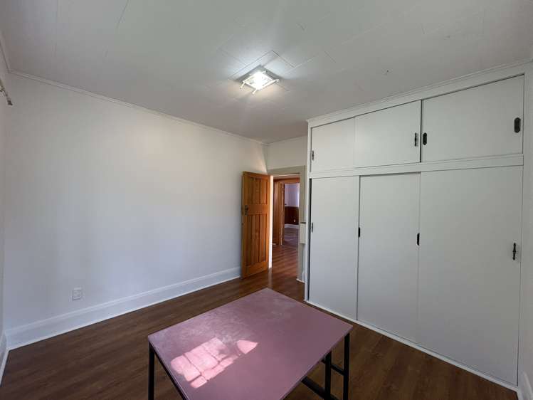 9 Gibson Drive Hornby_14