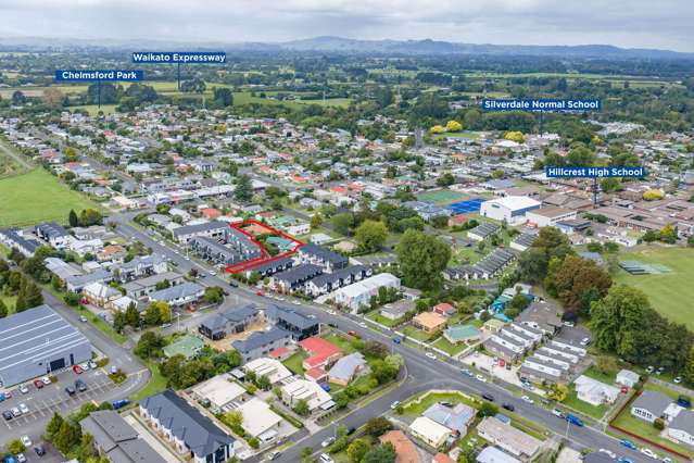 82 and 84 Carrington Avenue Silverdale_3