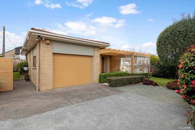 2/16 Brook Street Milford_11