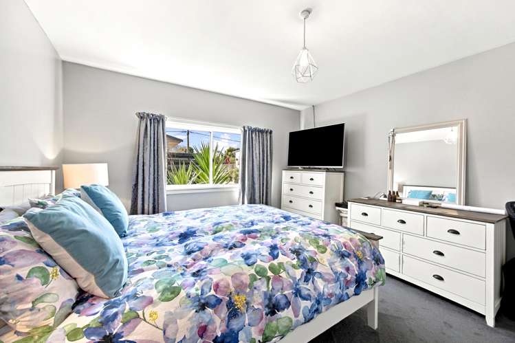 64 Cuffs Road Wainoni_12