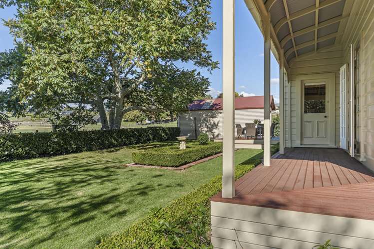 137 Egmont Road Hillsborough_20