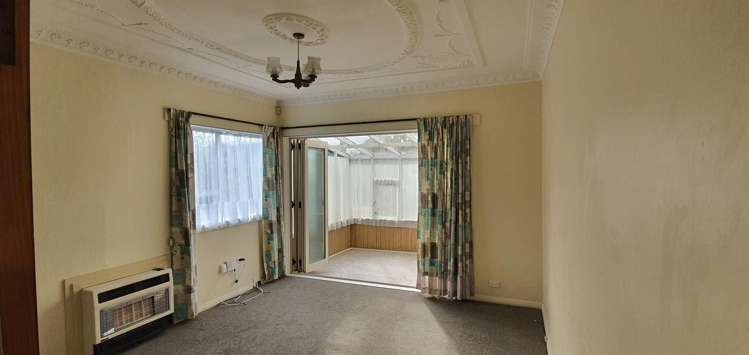 28 Trinity Avenue Epuni_8