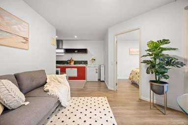 2C/4 St Paul Street_3