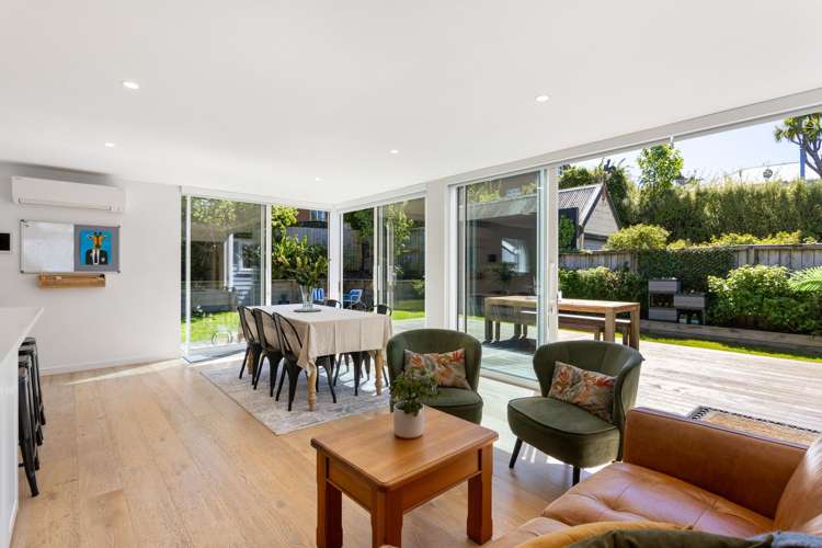16 Ross Street Roslyn_11