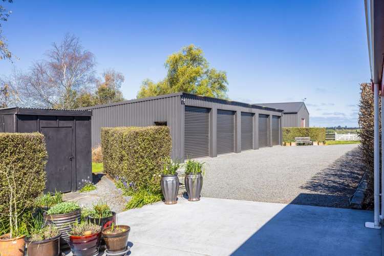 12 Davis Road Cust_26
