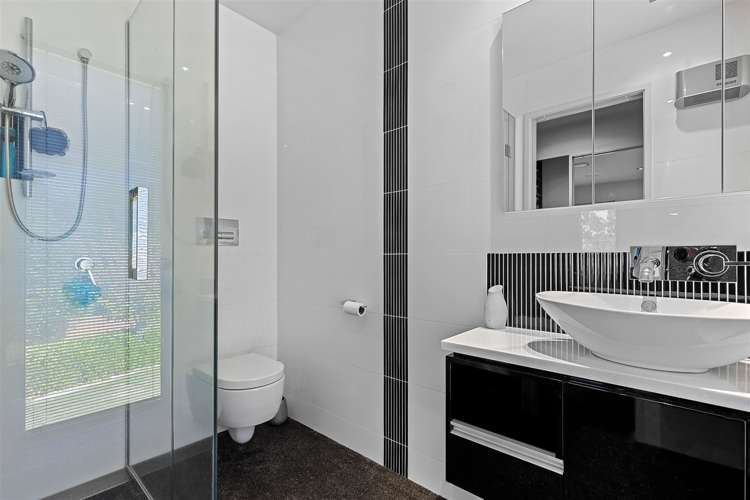 97e Englefield Road Northwood_9