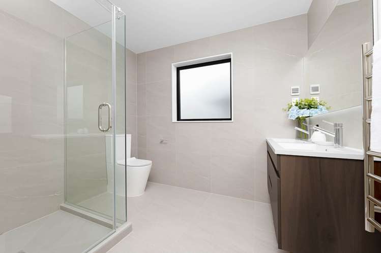 101C Beach Road Te Atatu Peninsula_25