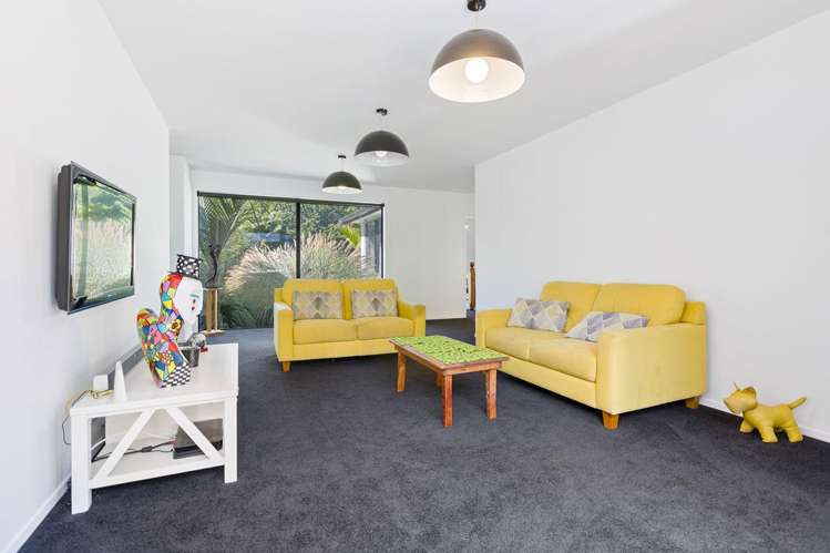 14 Brooklands Road Brooklands_17