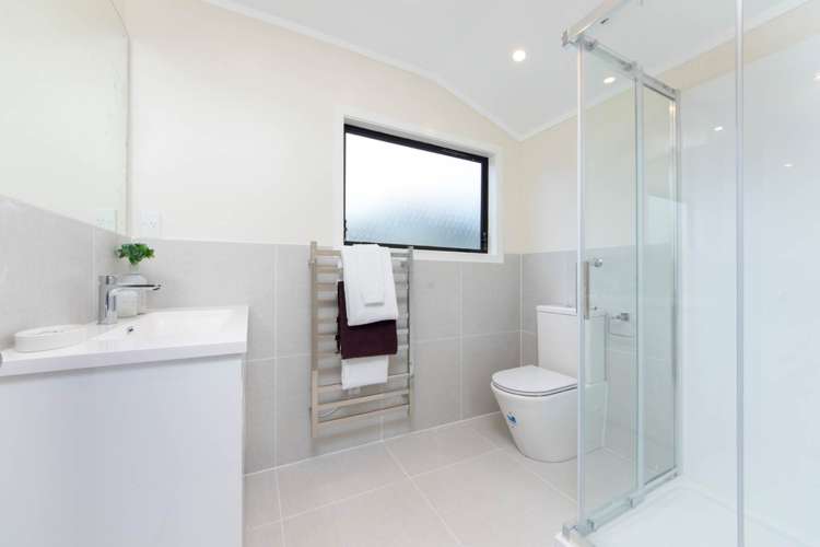 2/2 Basilton Close Bucklands Beach_19