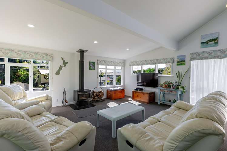 36 Tiromoana Road Raumati South_9