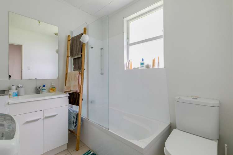 2/108 Titirangi Road New Lynn_22