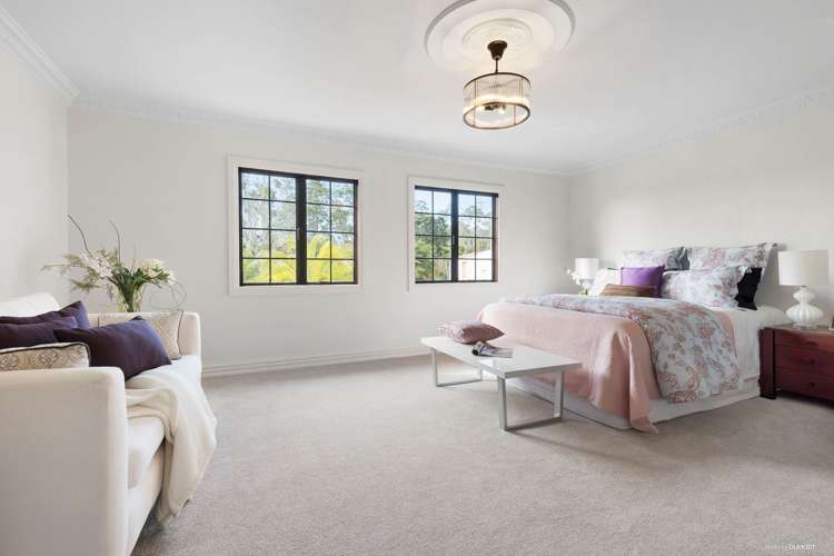 51 Bernard Magnus Lane Greenhithe_14