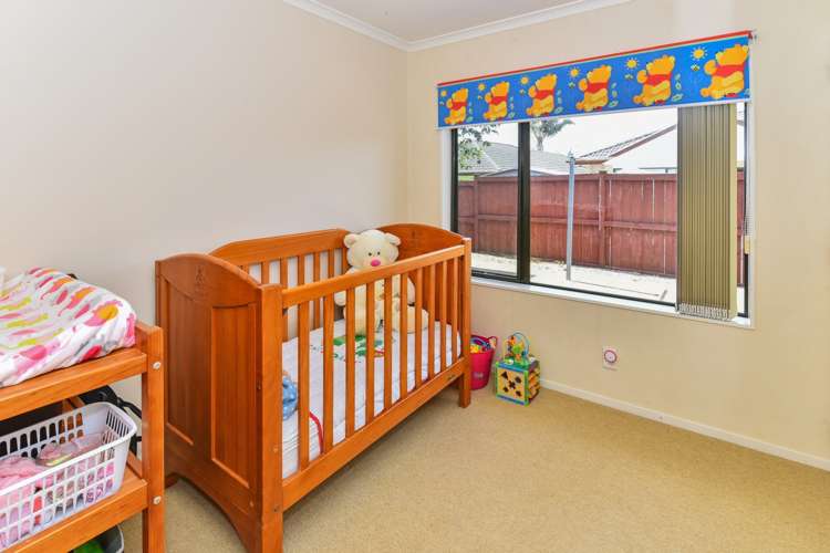 16 Greta Banks Place Wattle Downs_14