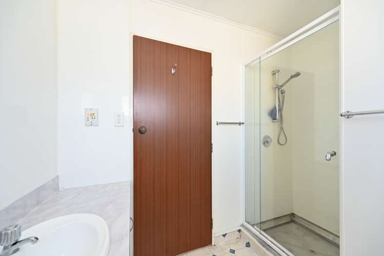 2/27 Coverdale Street Onekawa_13