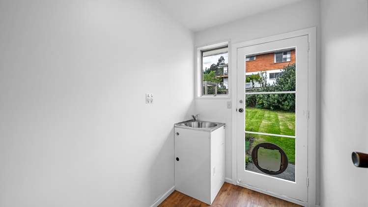 2/160 Centaurus Road Saint Martins_12