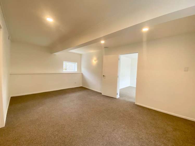 287 Ellerslie Panmure Highway Mt Wellington_13