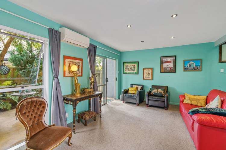 2/47 Trafalgar Street Saint Albans_1