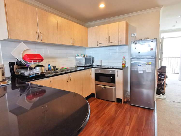 A715/176 Broadway Newmarket_3