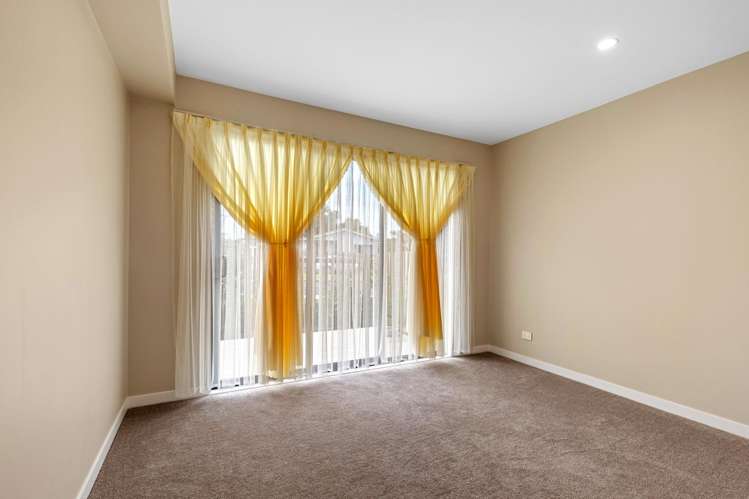 126 Kervil Avenue Te Atatu Peninsula_10