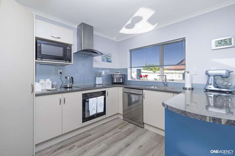 58/9 Fuller Close Levin_2